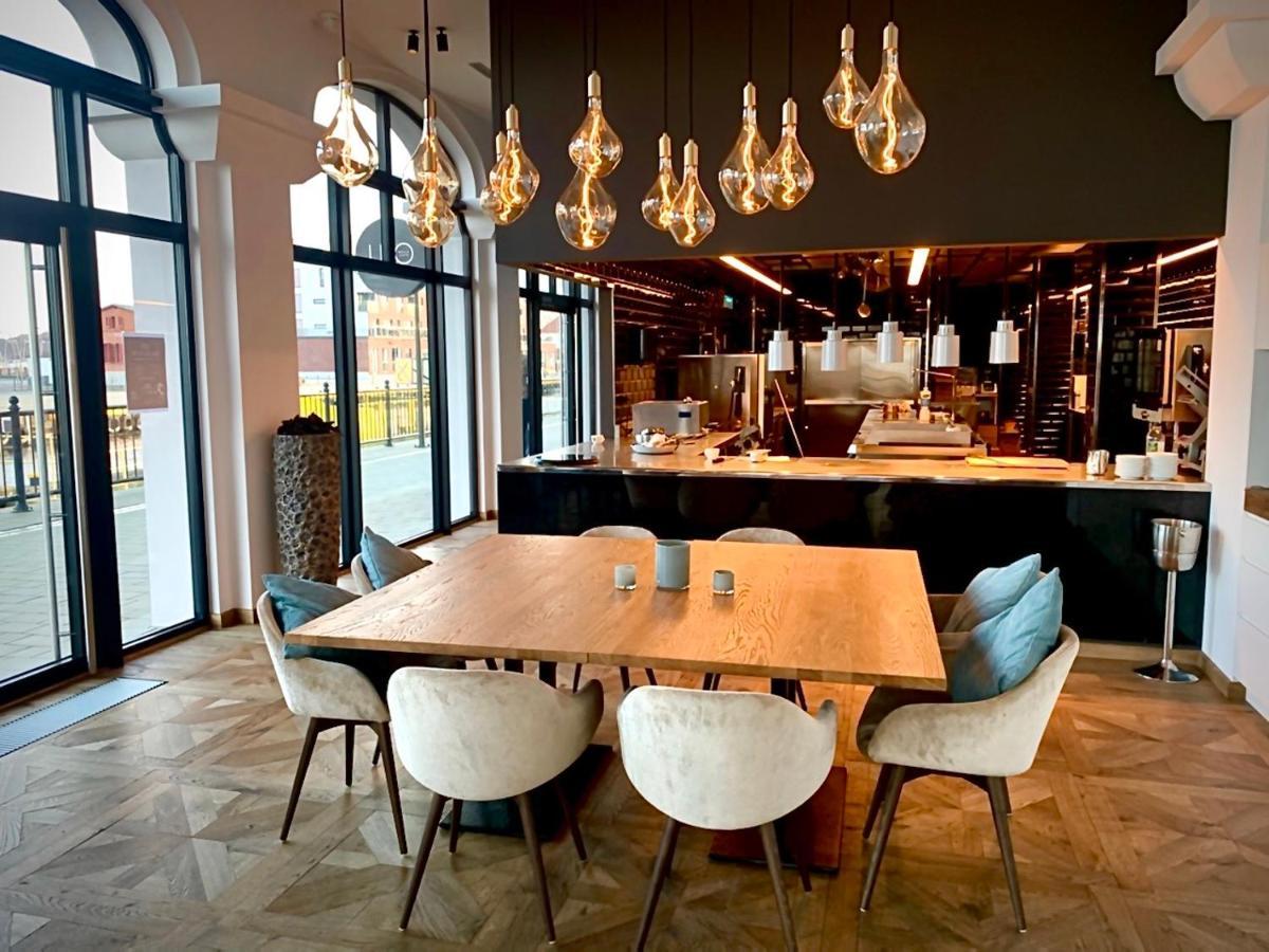 Apartamenty W Marina Royale ダルウフコ エクステリア 写真
